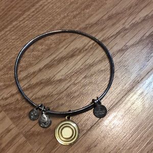 Super RARE Alex and Ani.